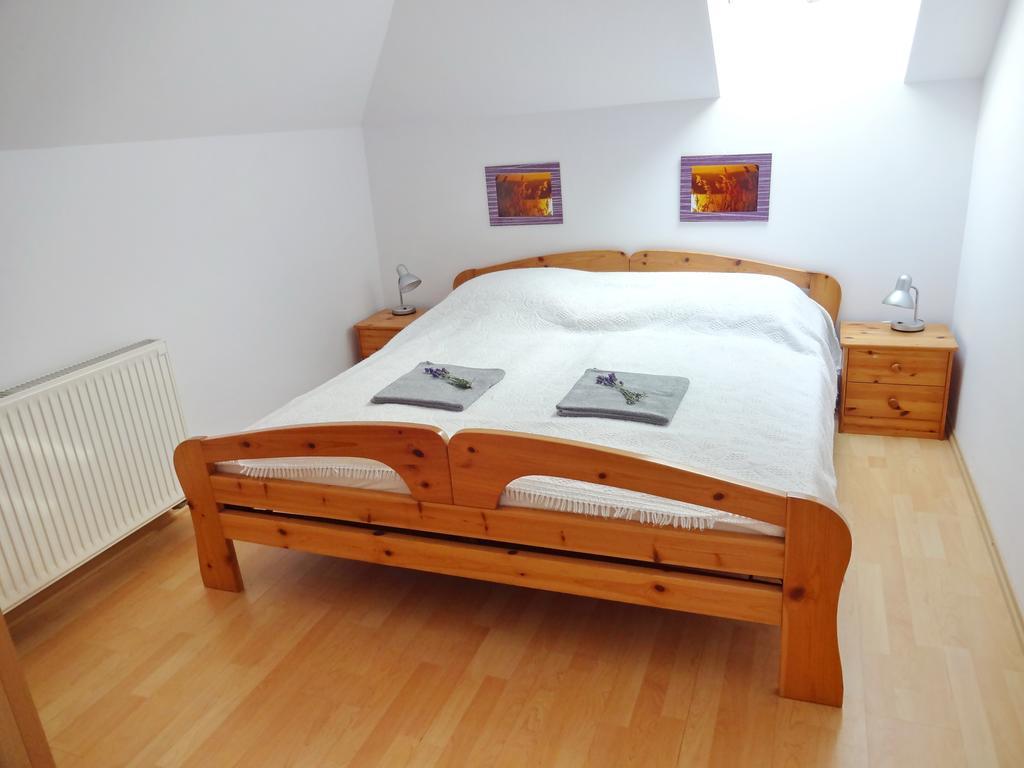 Albizia Apartments بالاتونفوريد المظهر الخارجي الصورة